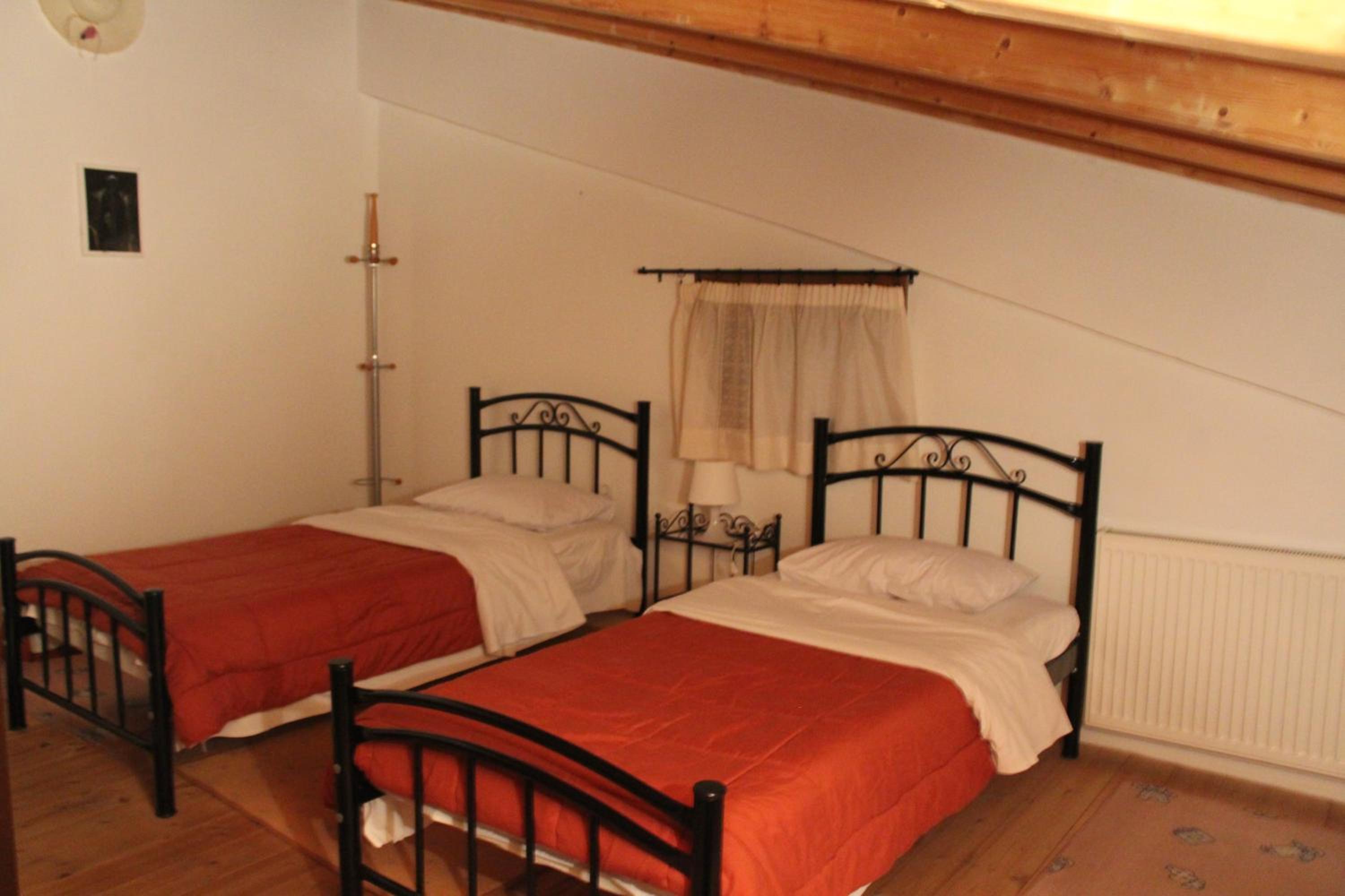 Photo 32