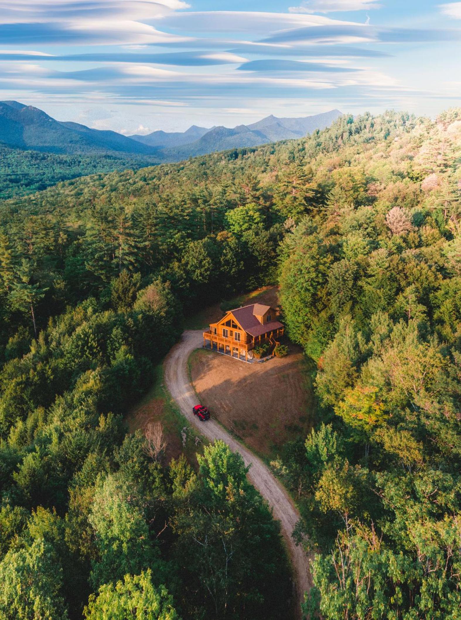 Sweet Cabin in the White Mountains view 3