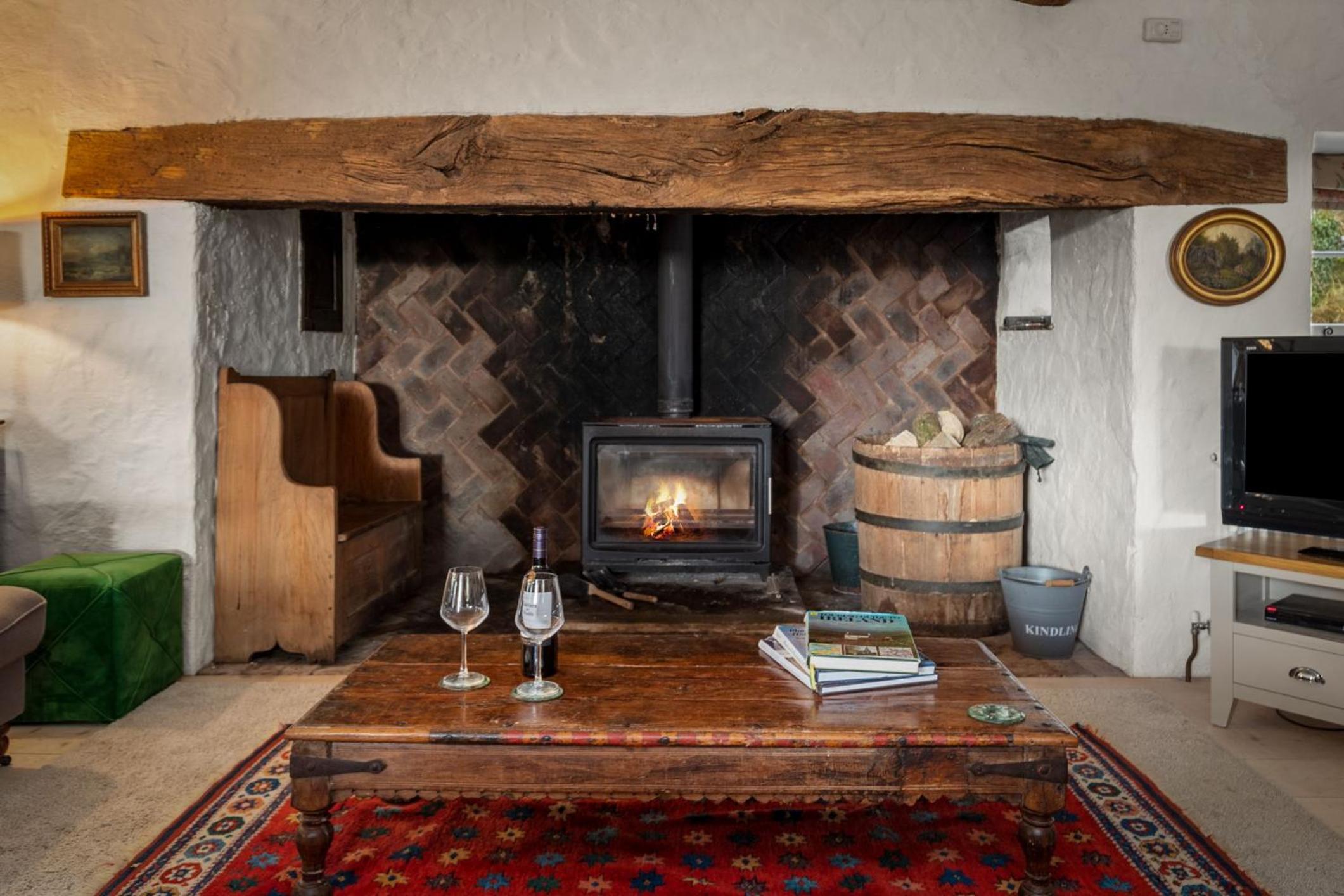 Middlelands - A stunning country house with beautiful gardens in rural Pembrokeshire yet close to coast
