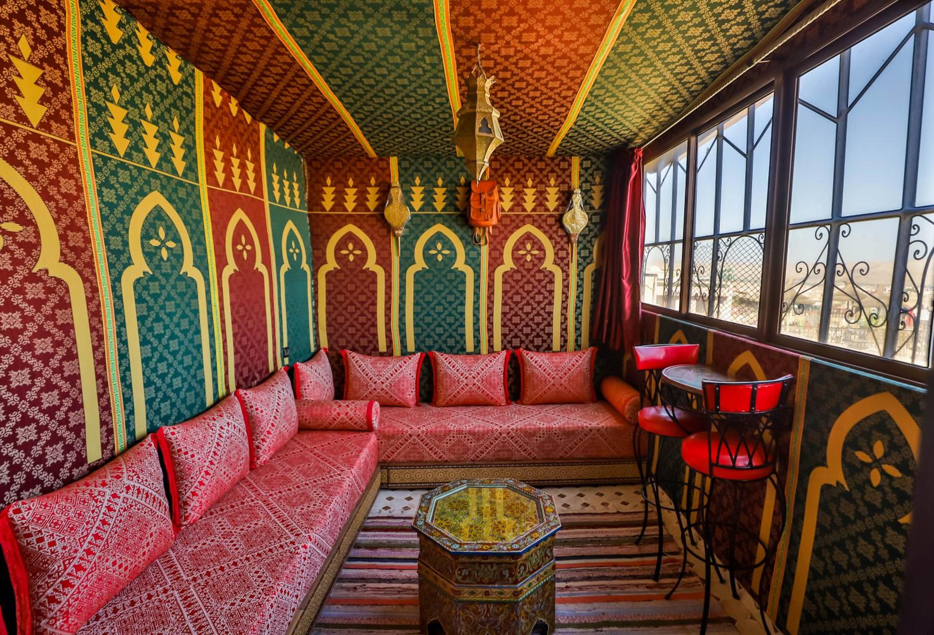 lounge