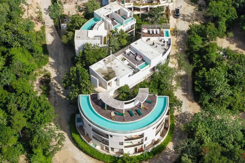 7 BDR Luxury Villa, Tulum's Best Infinity Pool, Near Beach