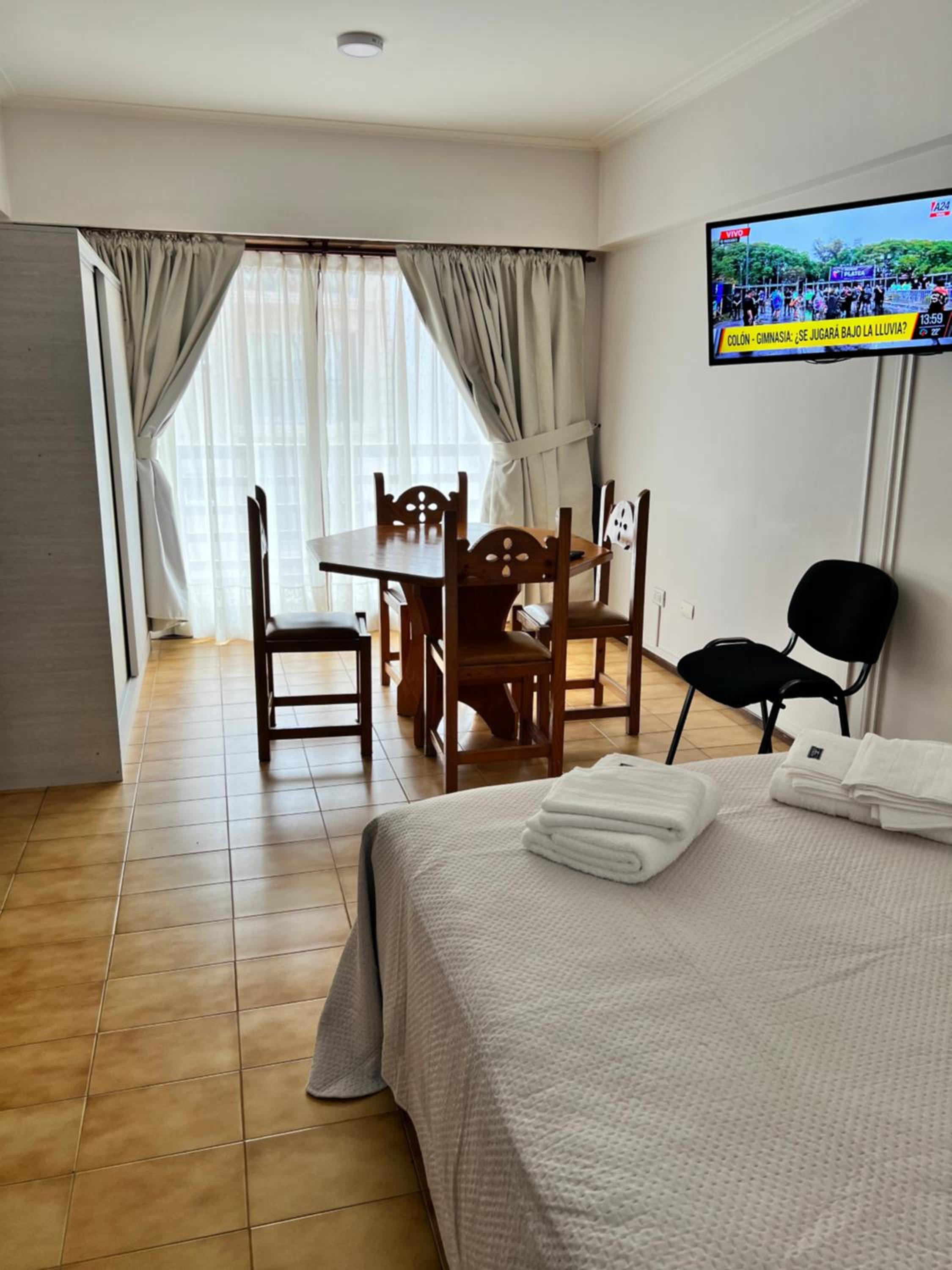 Depto zona Paseo Aldrey 1 amb