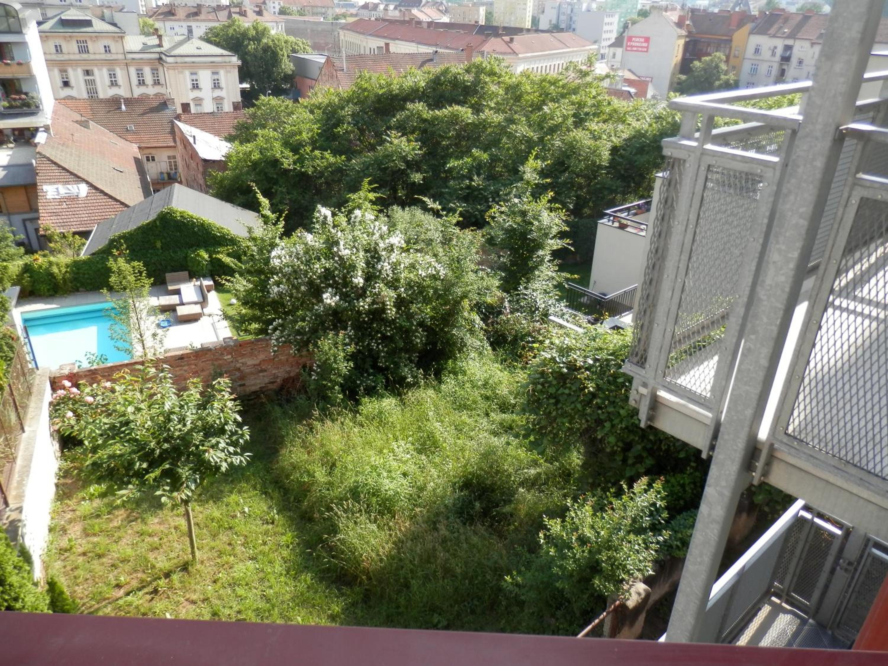 Spacious Apartment Below Spilberk Castle