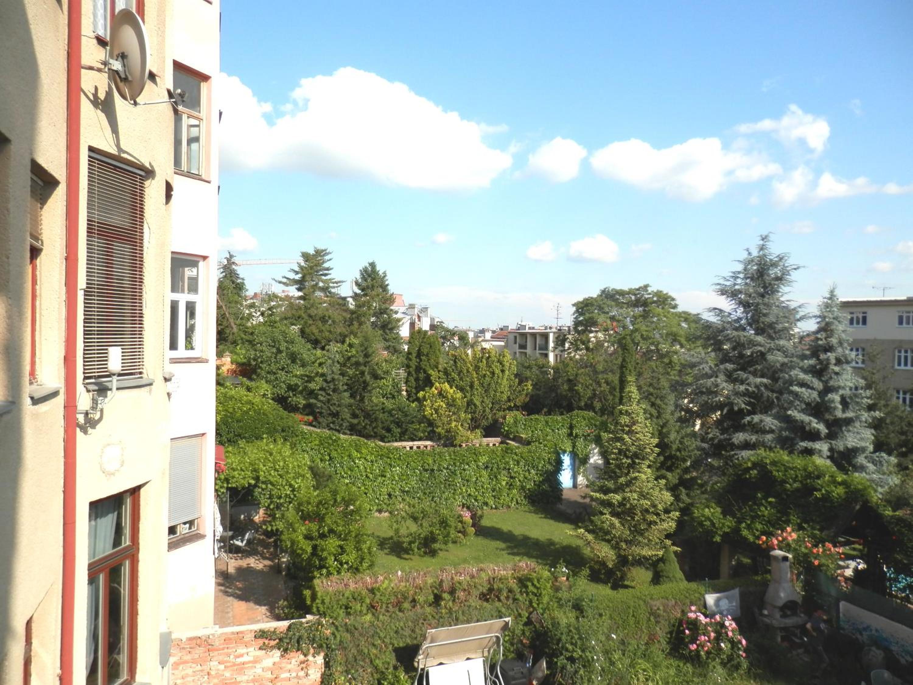 Spacious Apartment Below Spilberk Castle