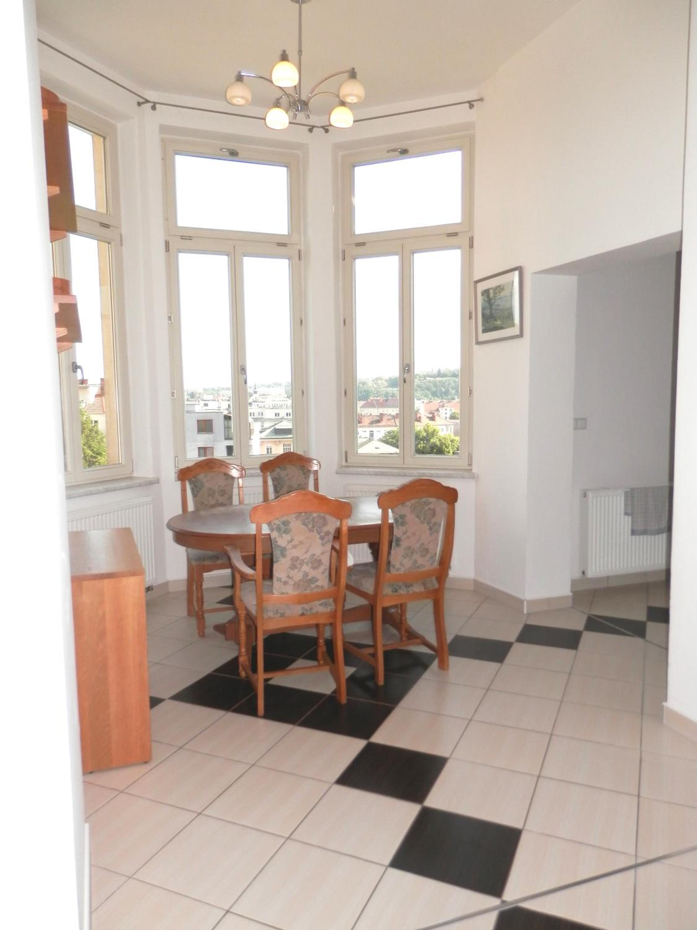 Spacious Apartment Below Spilberk Castle