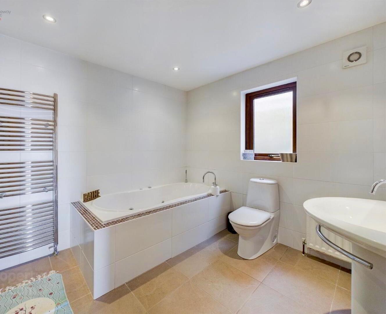 Atlantic View Coach House - tourist board approved view 5