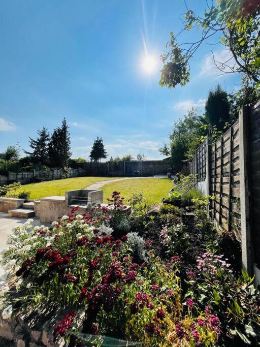 Luxury 4 Bedroom Holiday Home view 3