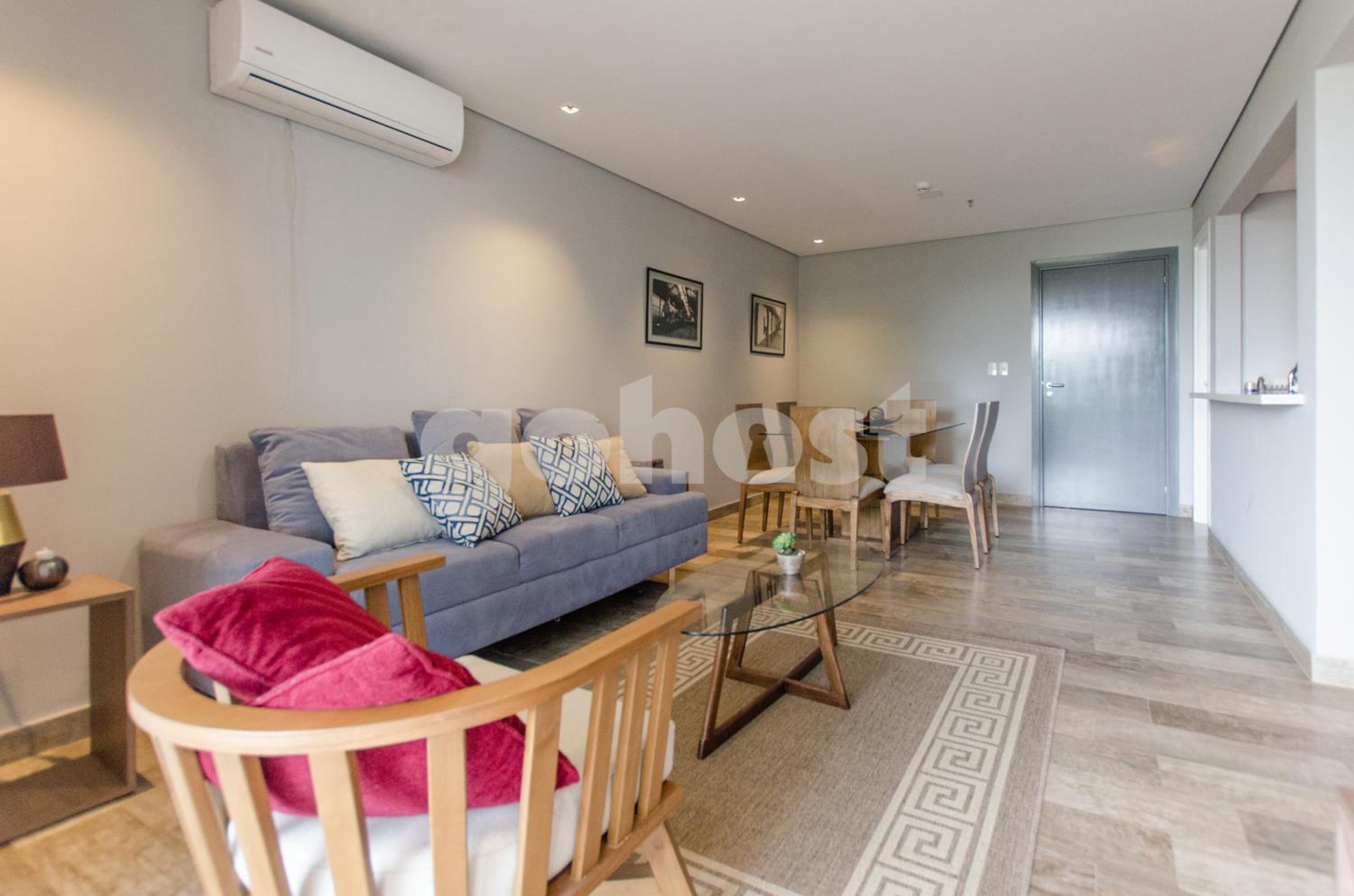 Elegant Villa Morra Apartment BBQBalconyGymPool view 4
