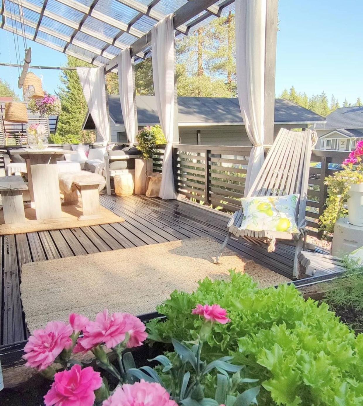 Villa Maitikka with outdoor jacuzzi