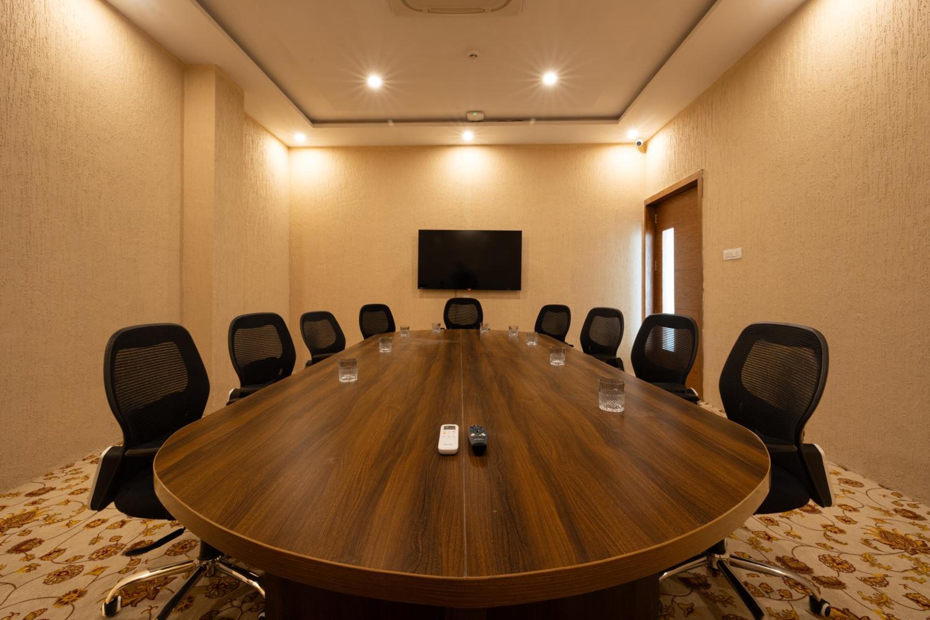 meeting & event spaces