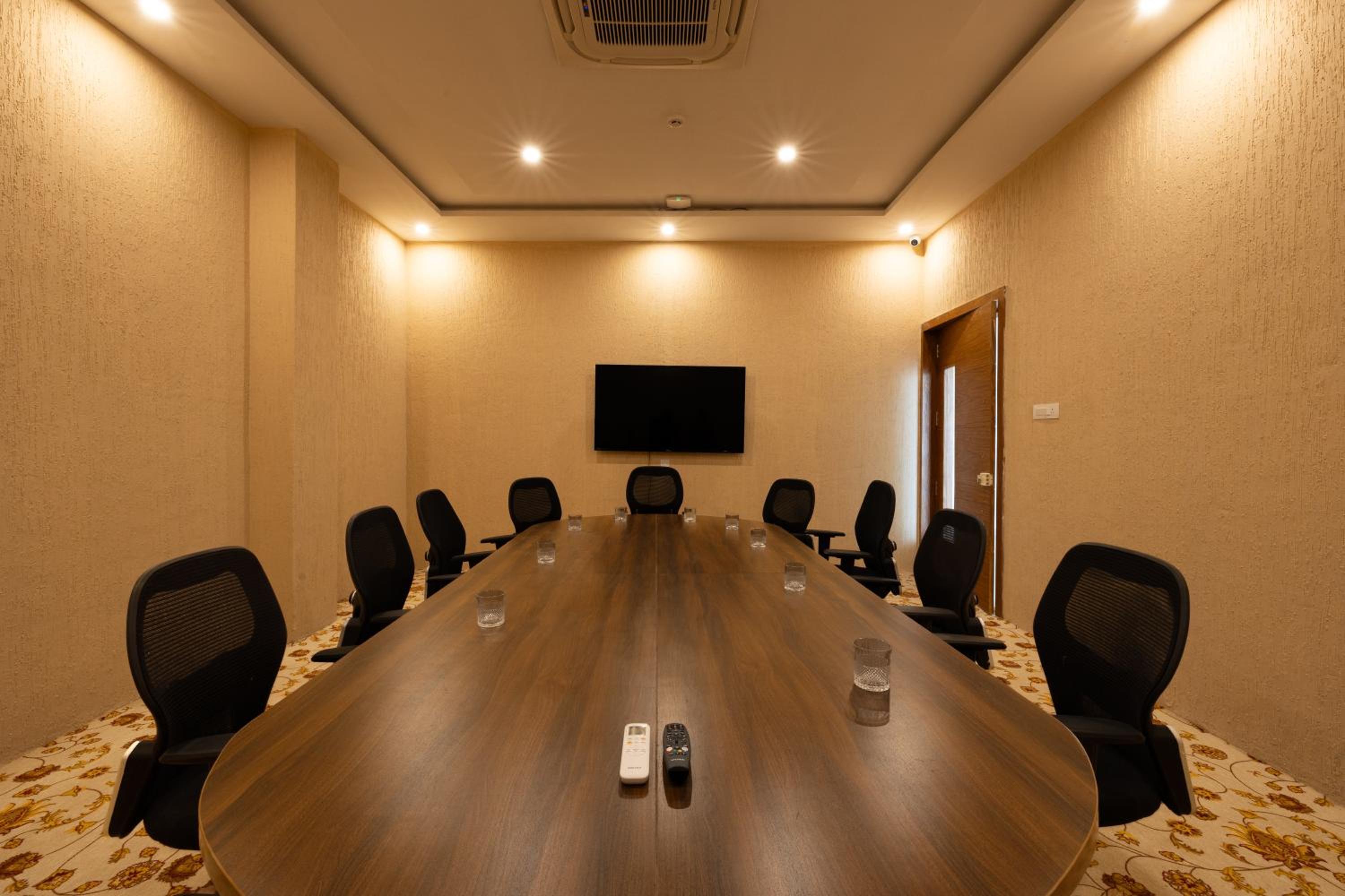 meeting & event spaces