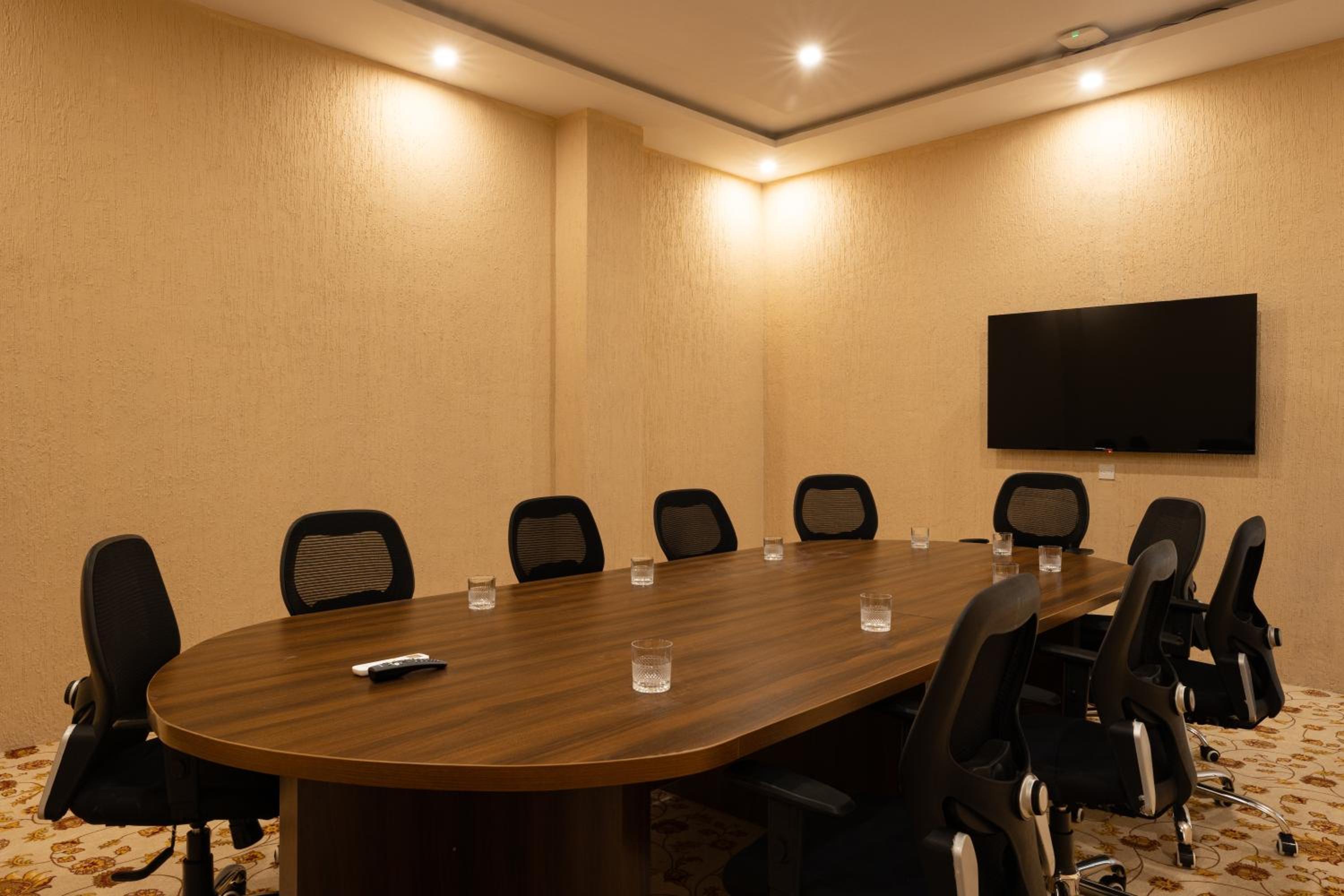 meeting & event spaces