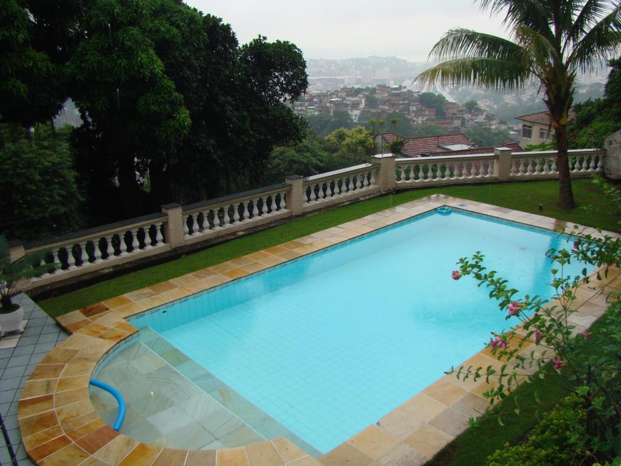 Casa das Luzes Hostel IVN