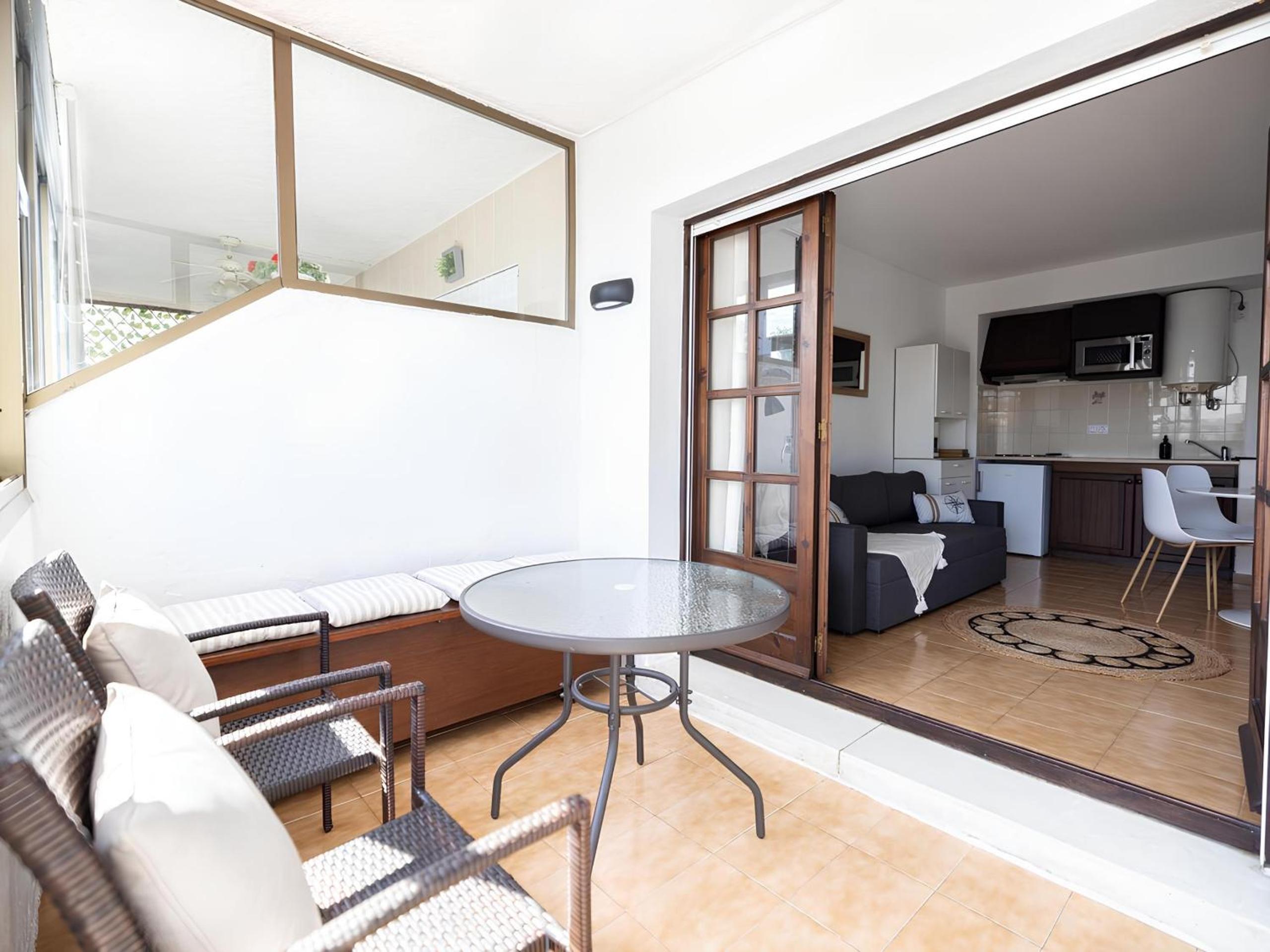 WELCS APARTAMENTO 108 EMP cerca del canal view 2
