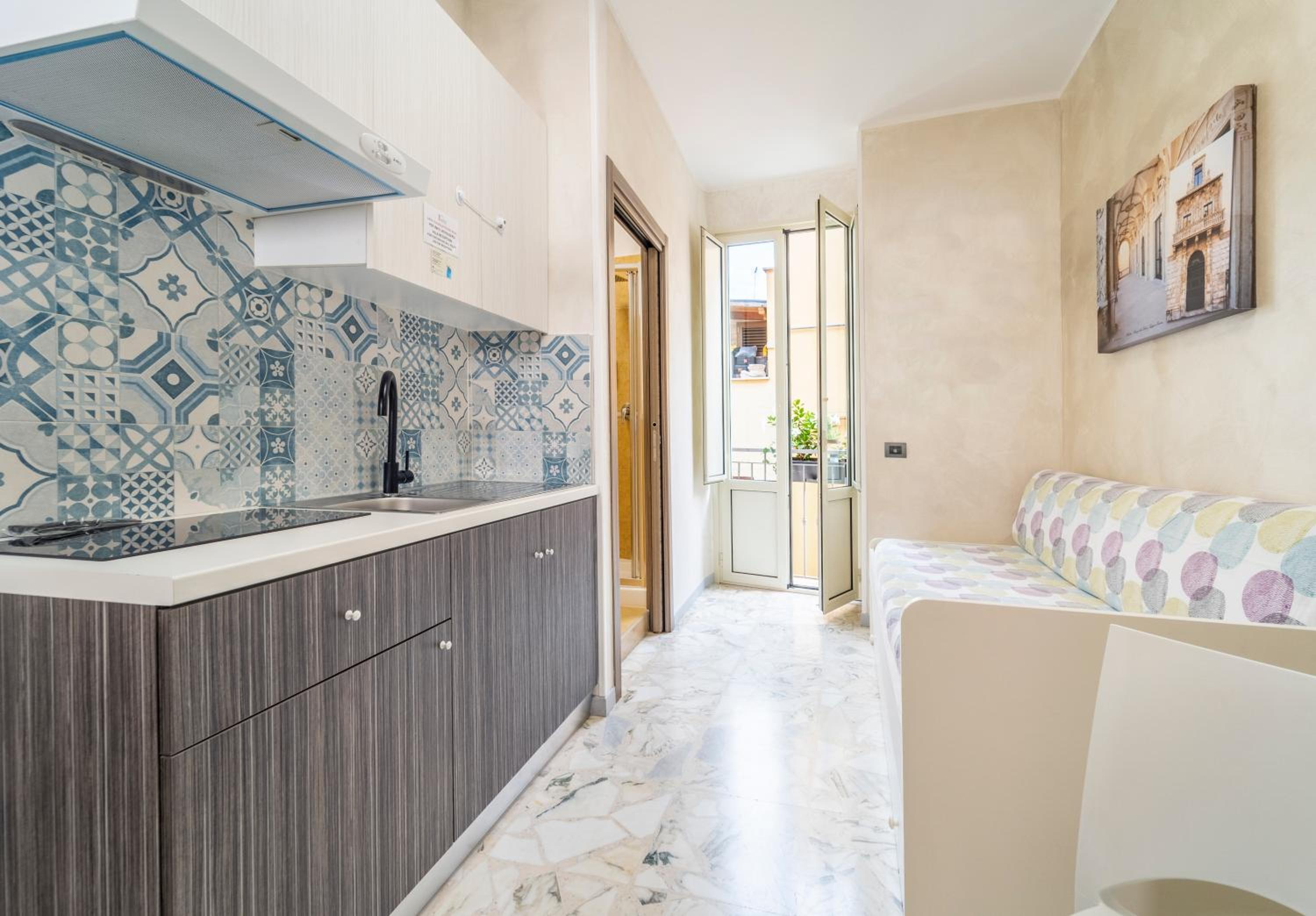 B&B Eraclio