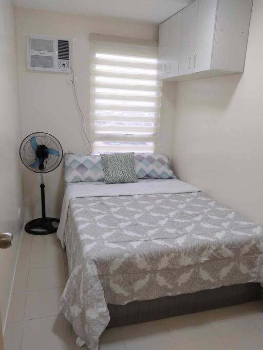 2BR Condo by Coco's Haven view 3