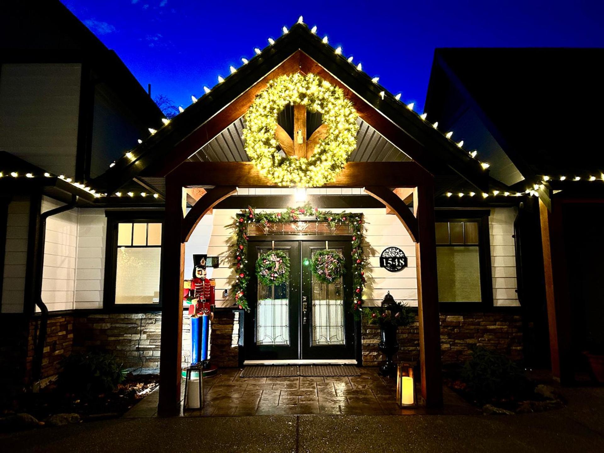 Sooke Vacations - Seagull Studio Vacation Suite - Property Image 3