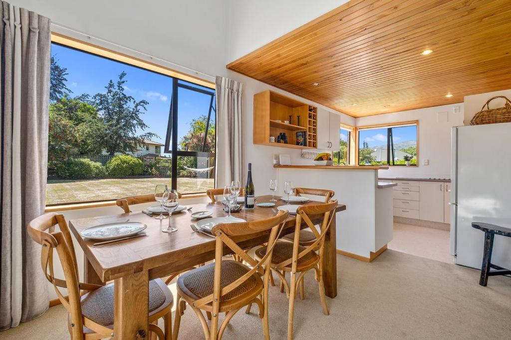 Wanaka Tranquility - Wanaka Holiday Home