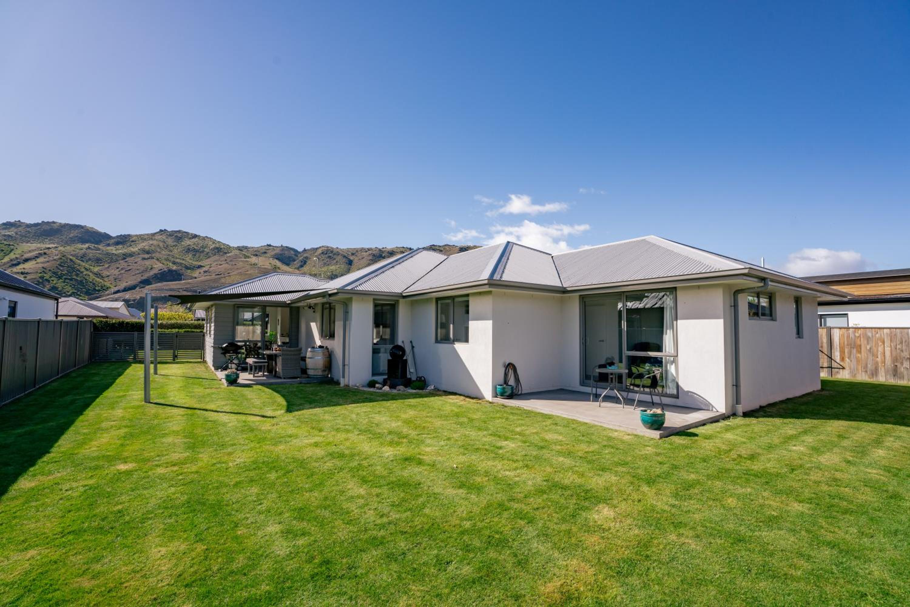 Alpha'N'est - Cromwell Holiday Home