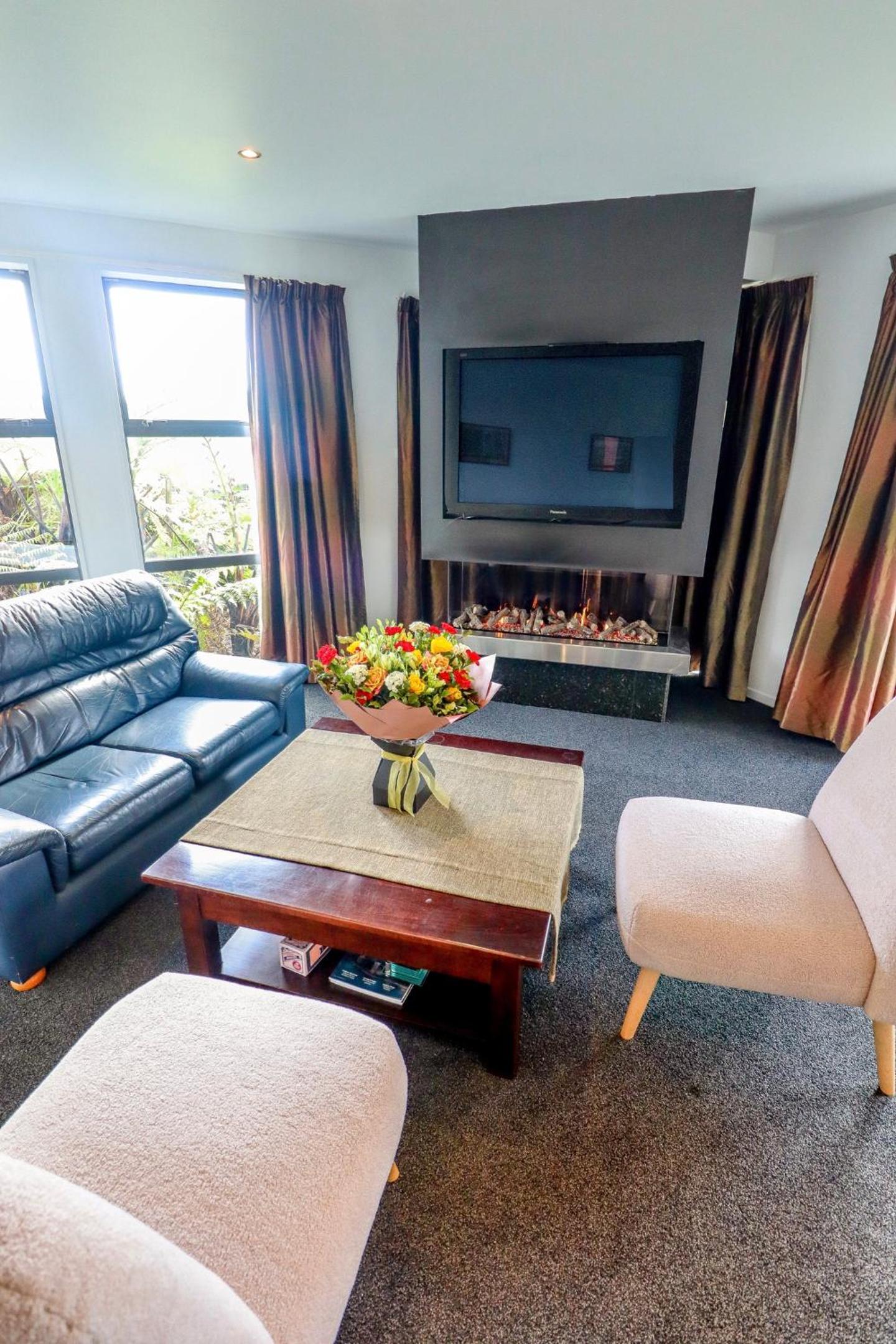 Coleraine Suites & Apartments