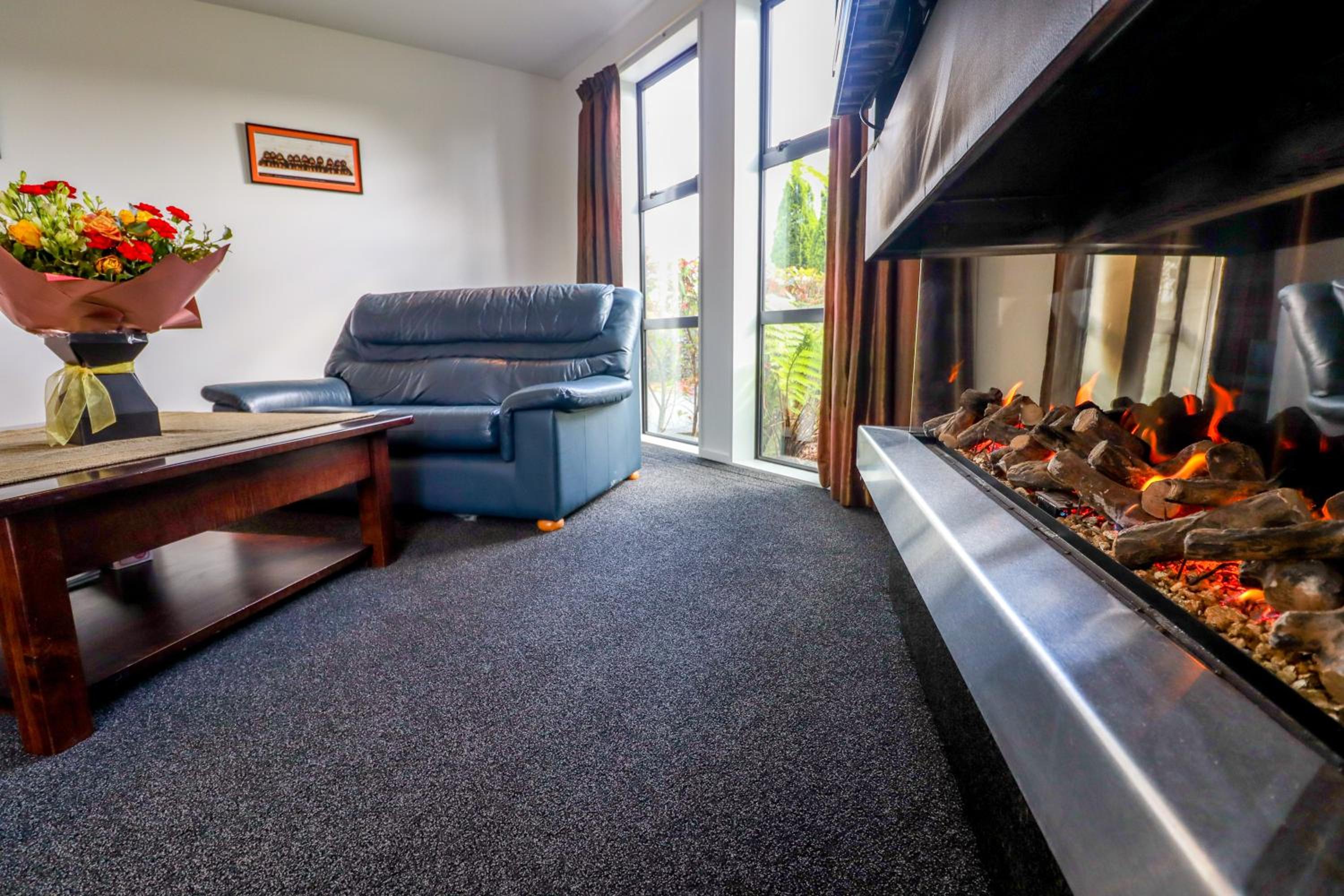 Coleraine Suites & Apartments