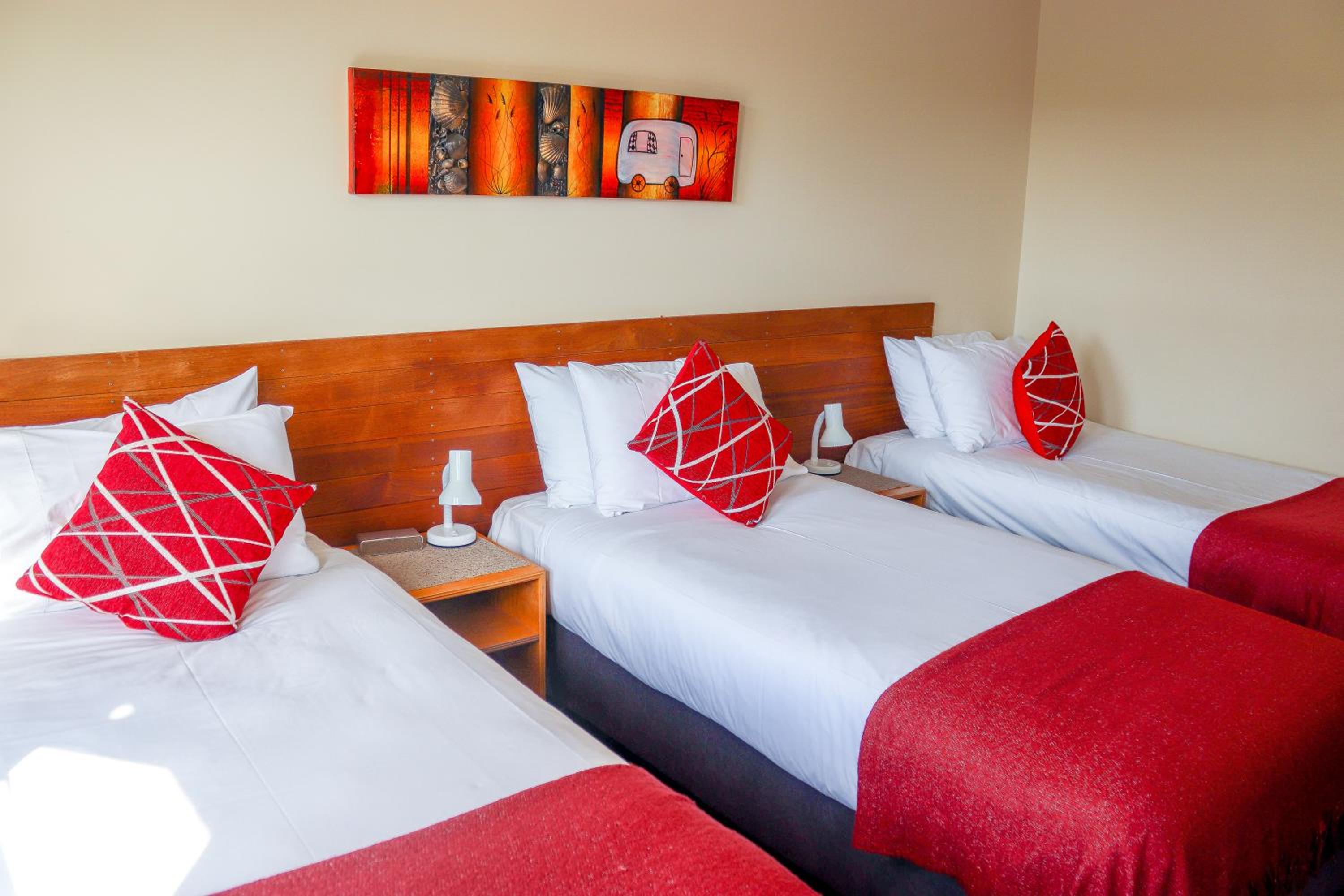 Coleraine Suites & Apartments