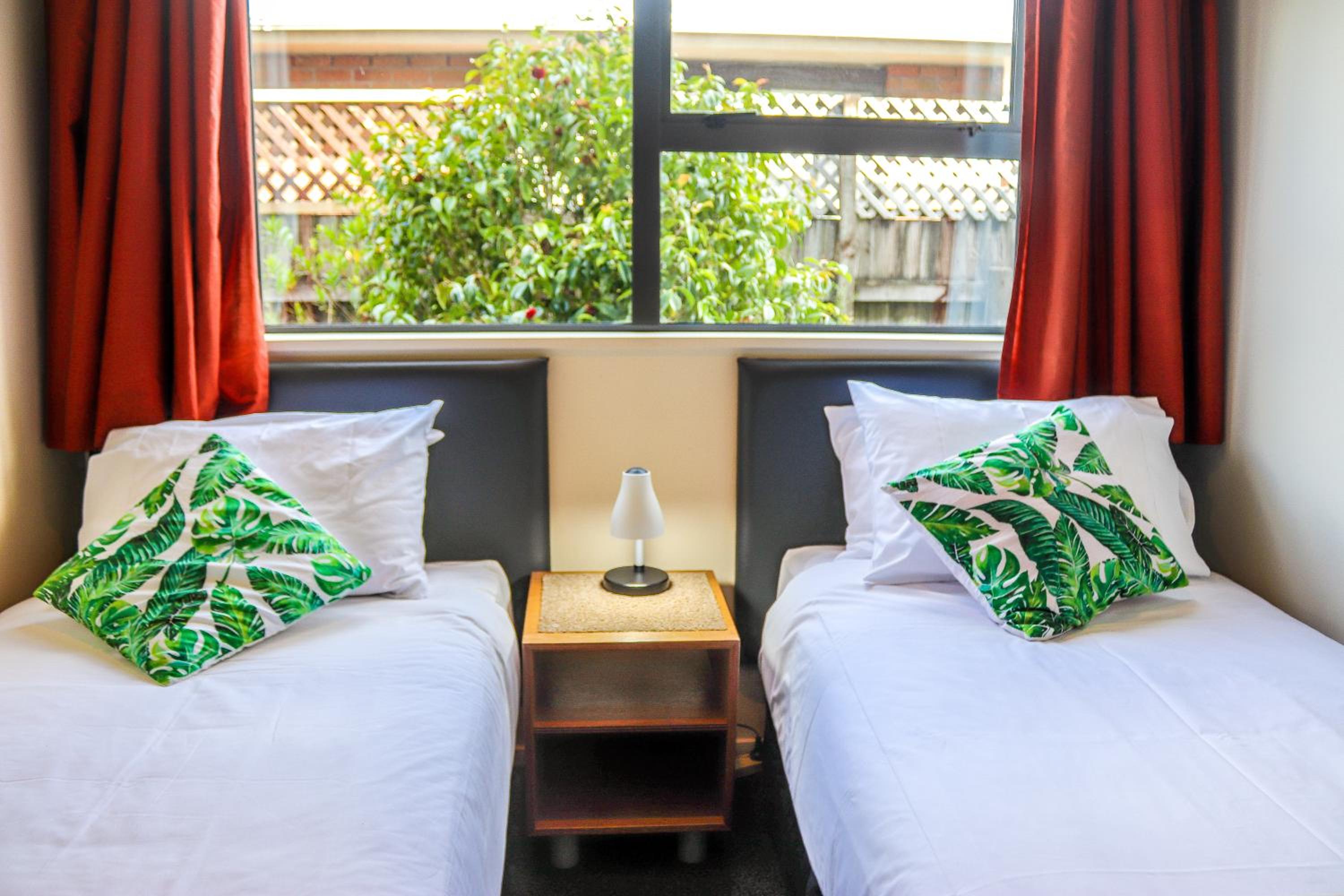 Coleraine Suites & Apartments