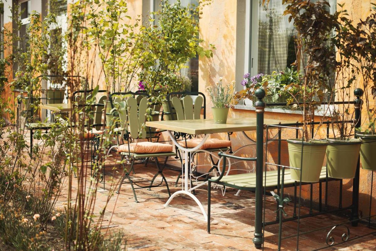 outdoor BBQ area
