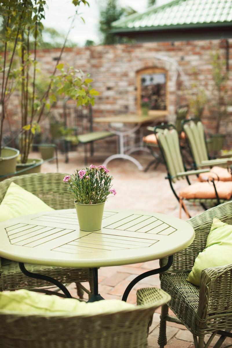 outdoor BBQ area