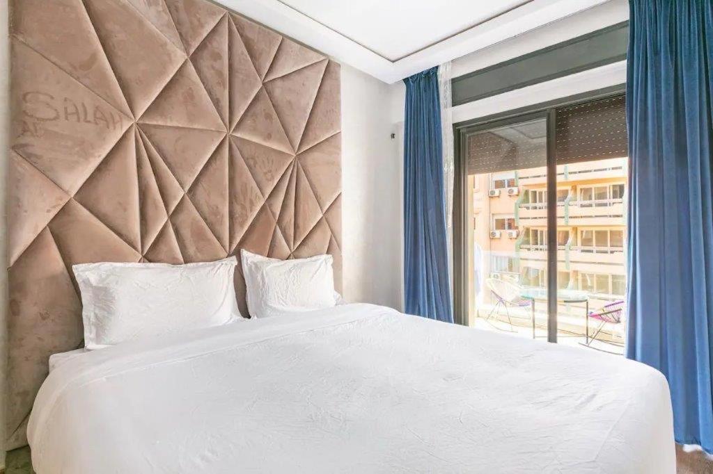 Modern 3-Bedroom apartment with Balcony-Central Gueliz Marrakech