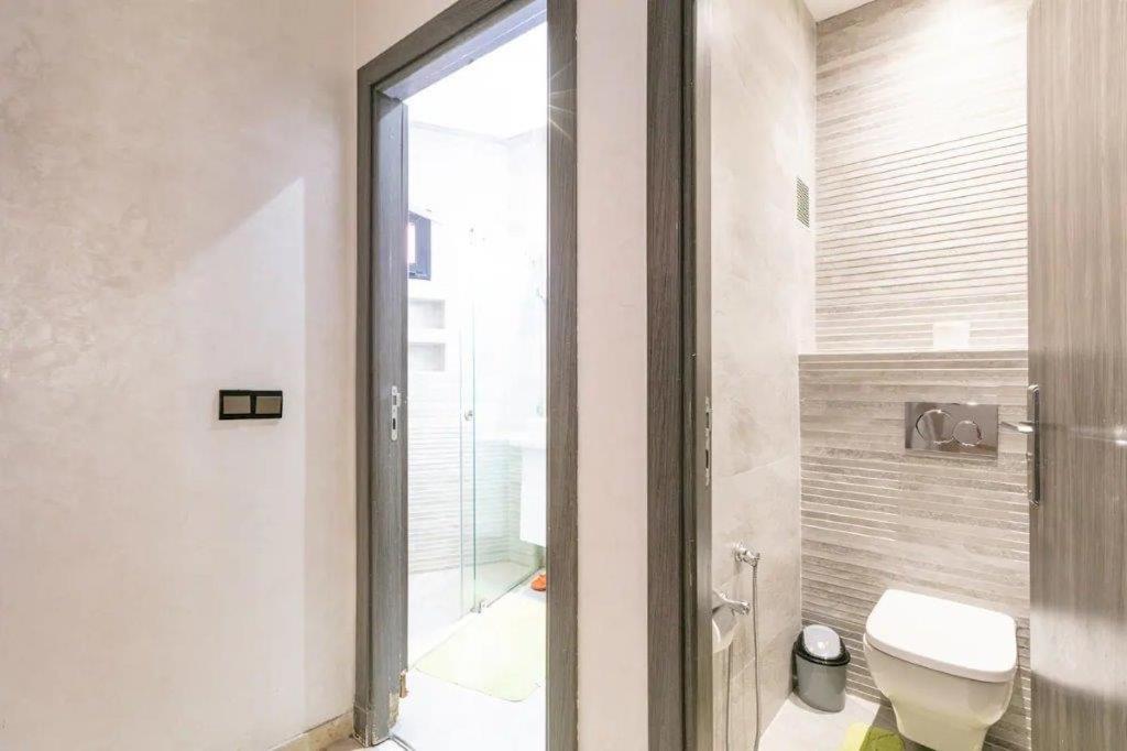 Modern 3-Bedroom apartment with Balcony-Central Gueliz Marrakech