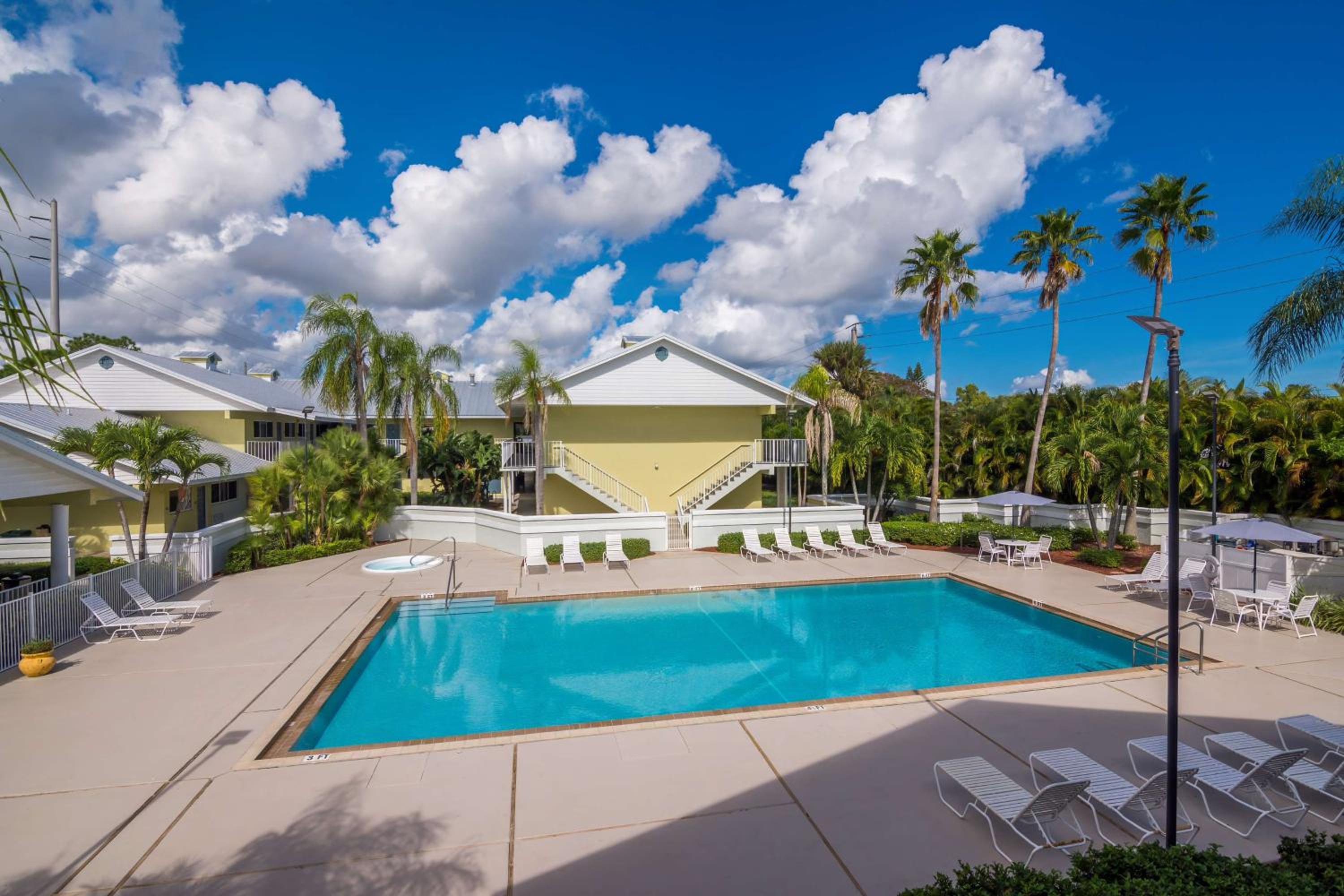 Vero Beach Vacations - Best Western Port St. Lucie - Property Image 4