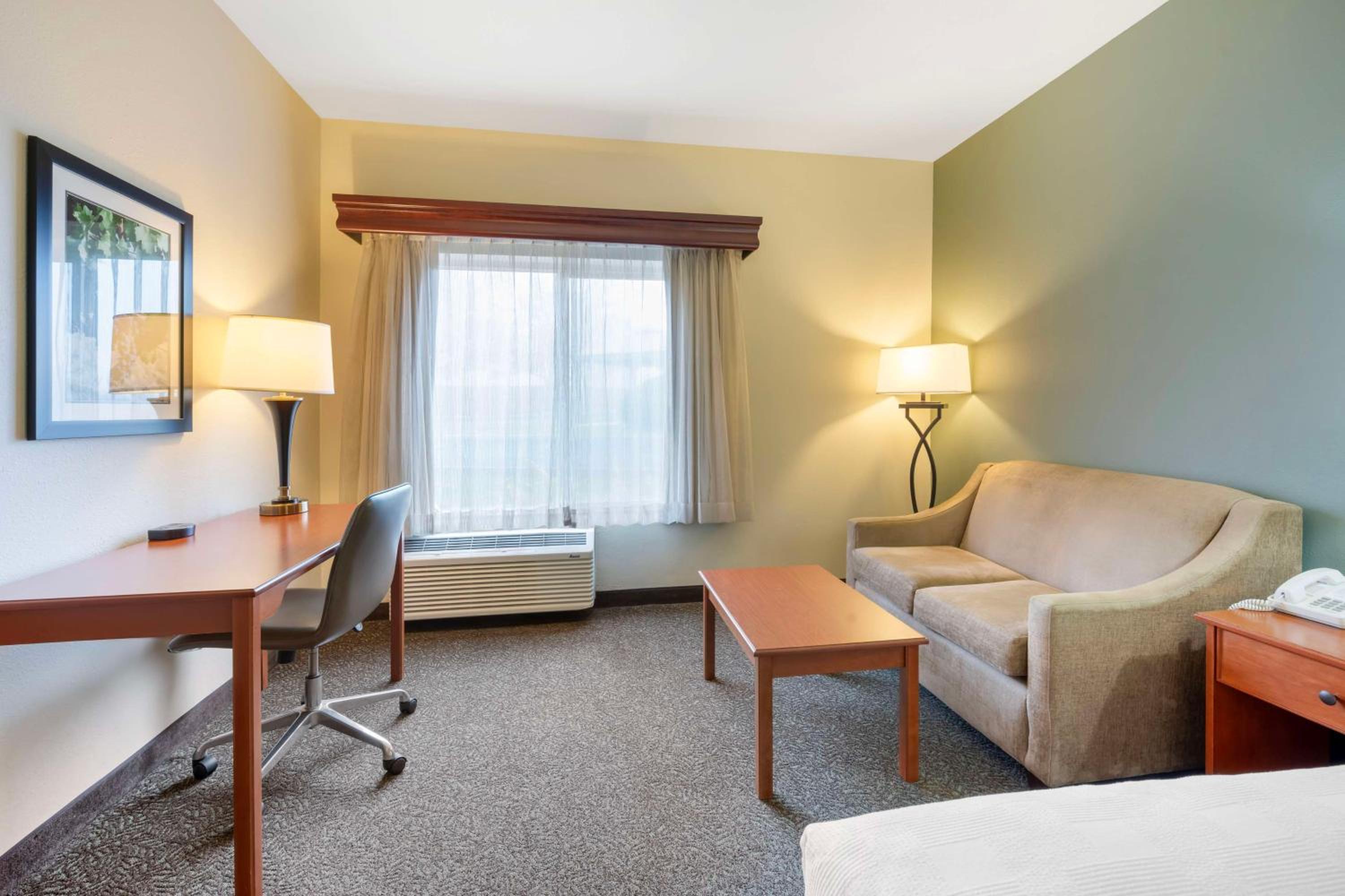 Walla Walla Vacations - Best Western PLUS Walla Walla Suites Inn - Property Image 5