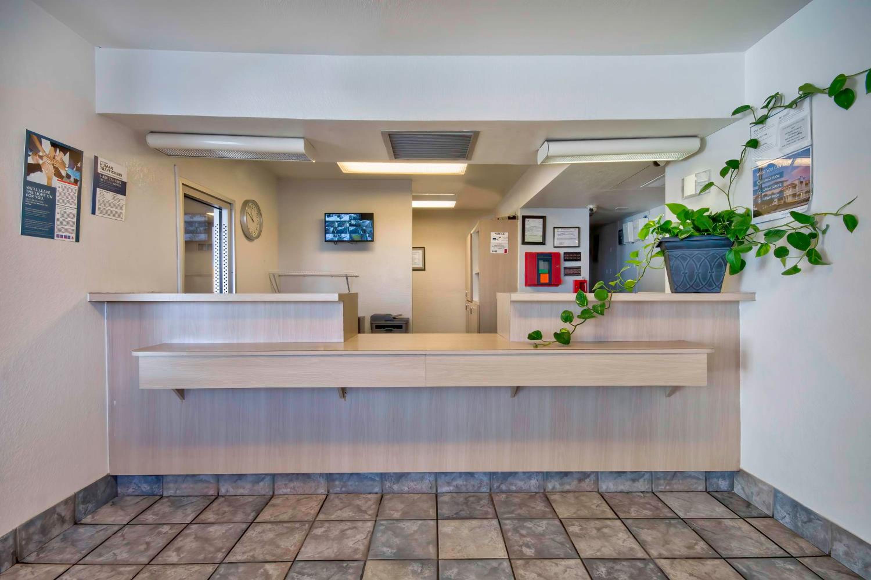 Motel 6-Farmington, NM