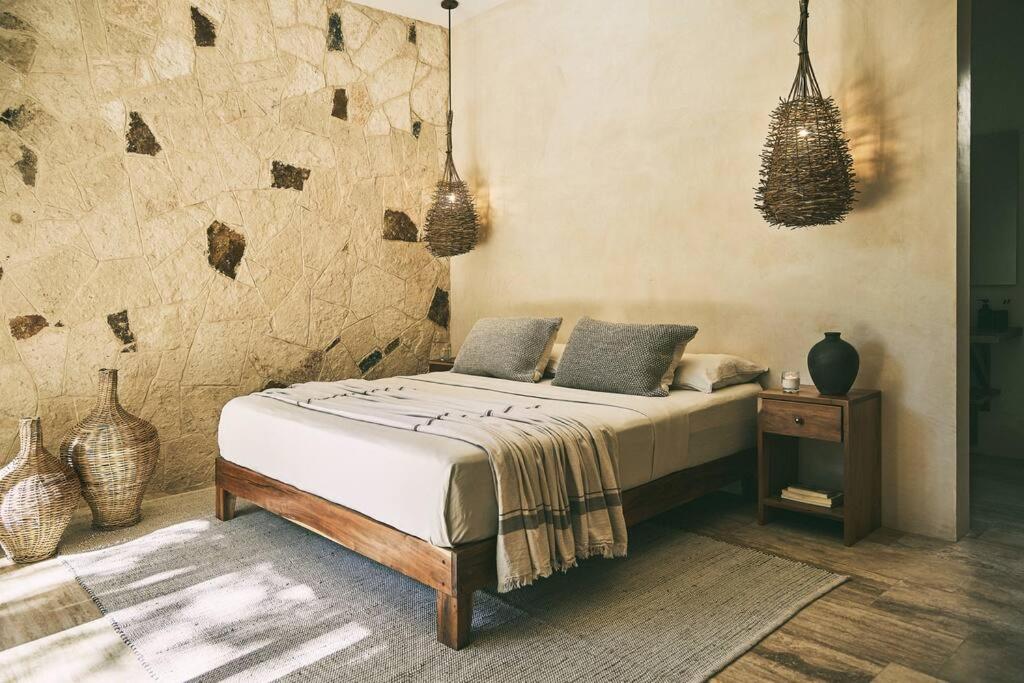 Luxe jungle Retreat- Free concierge view 5