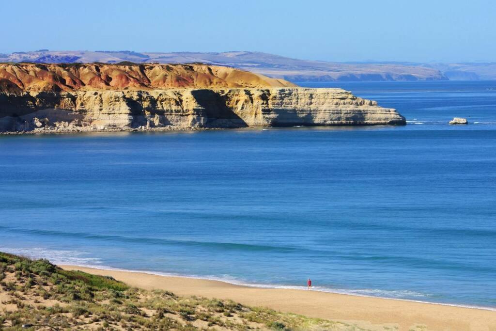 SUNSET CLIFFS luxury stay at Maslin Beach