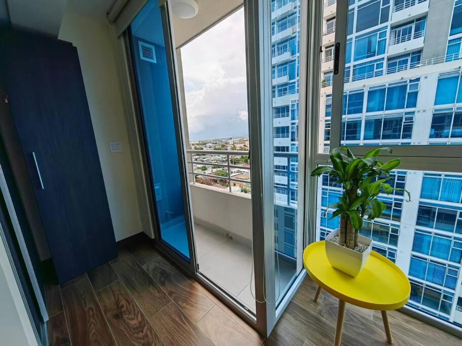 1505 Torre los Yoses Hermoso Apartamento en Barrio Escalante con Parqueo
