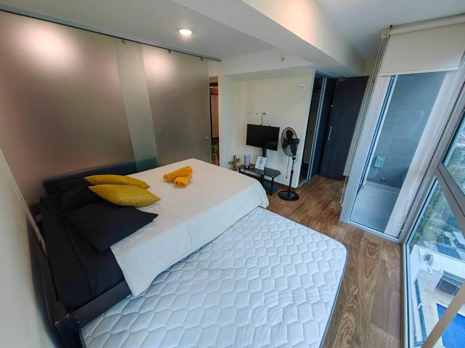 1505 Torre los Yoses Hermoso Apartamento en Barrio Escalante con Parqueo