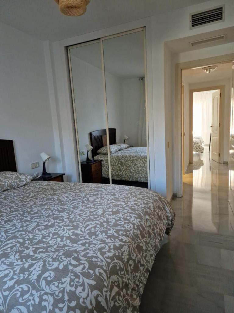 Ola Blanca Carihuela Apartamento