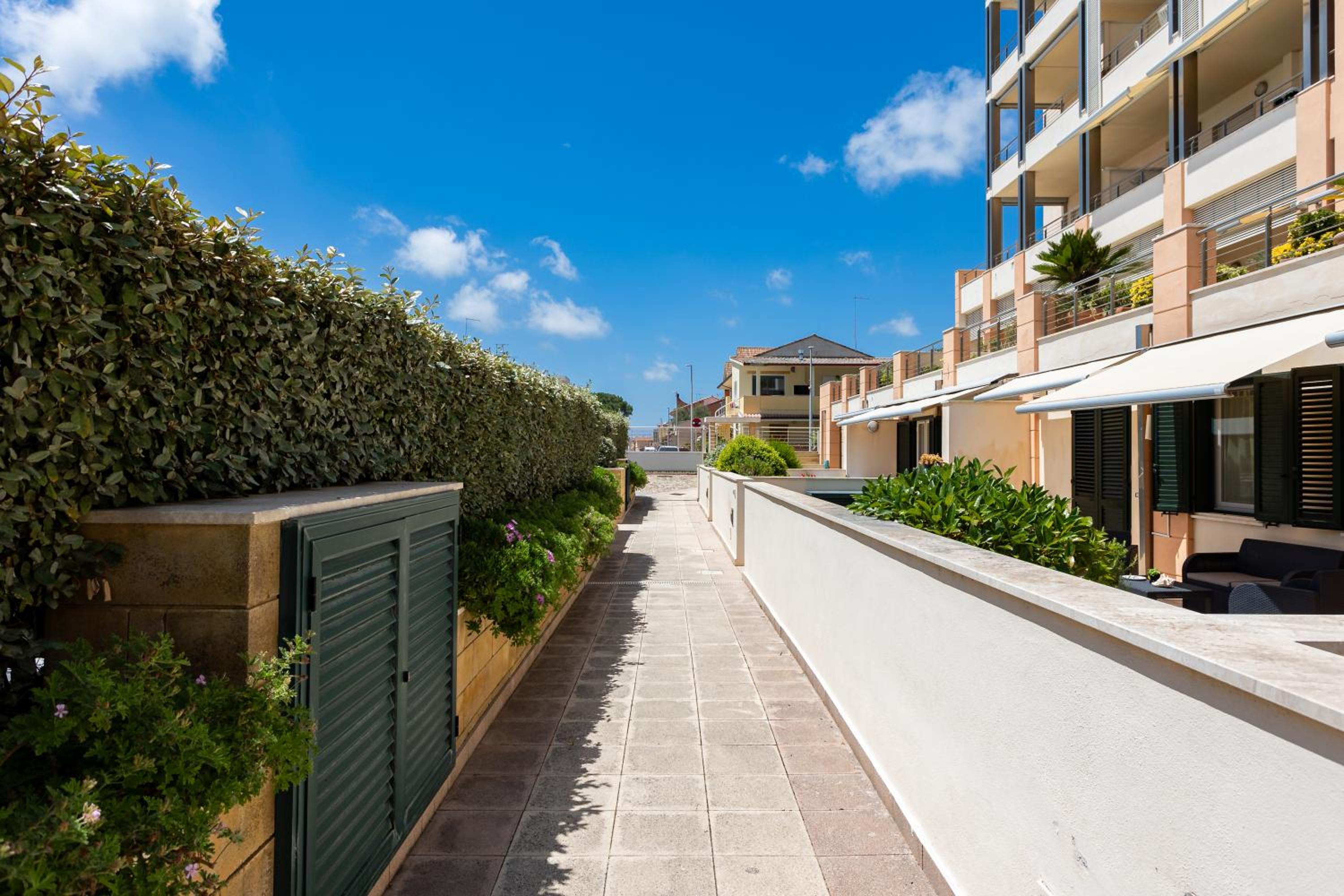 La Casa Del Sole - Appartamento con piscina frontemare a pochi minuti da Oristano