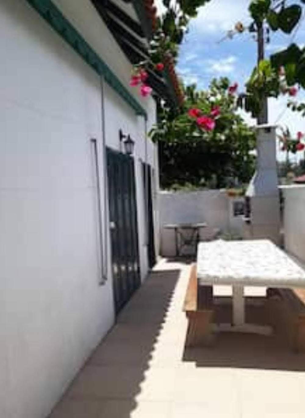 Casa com piscina Ingleses 0172