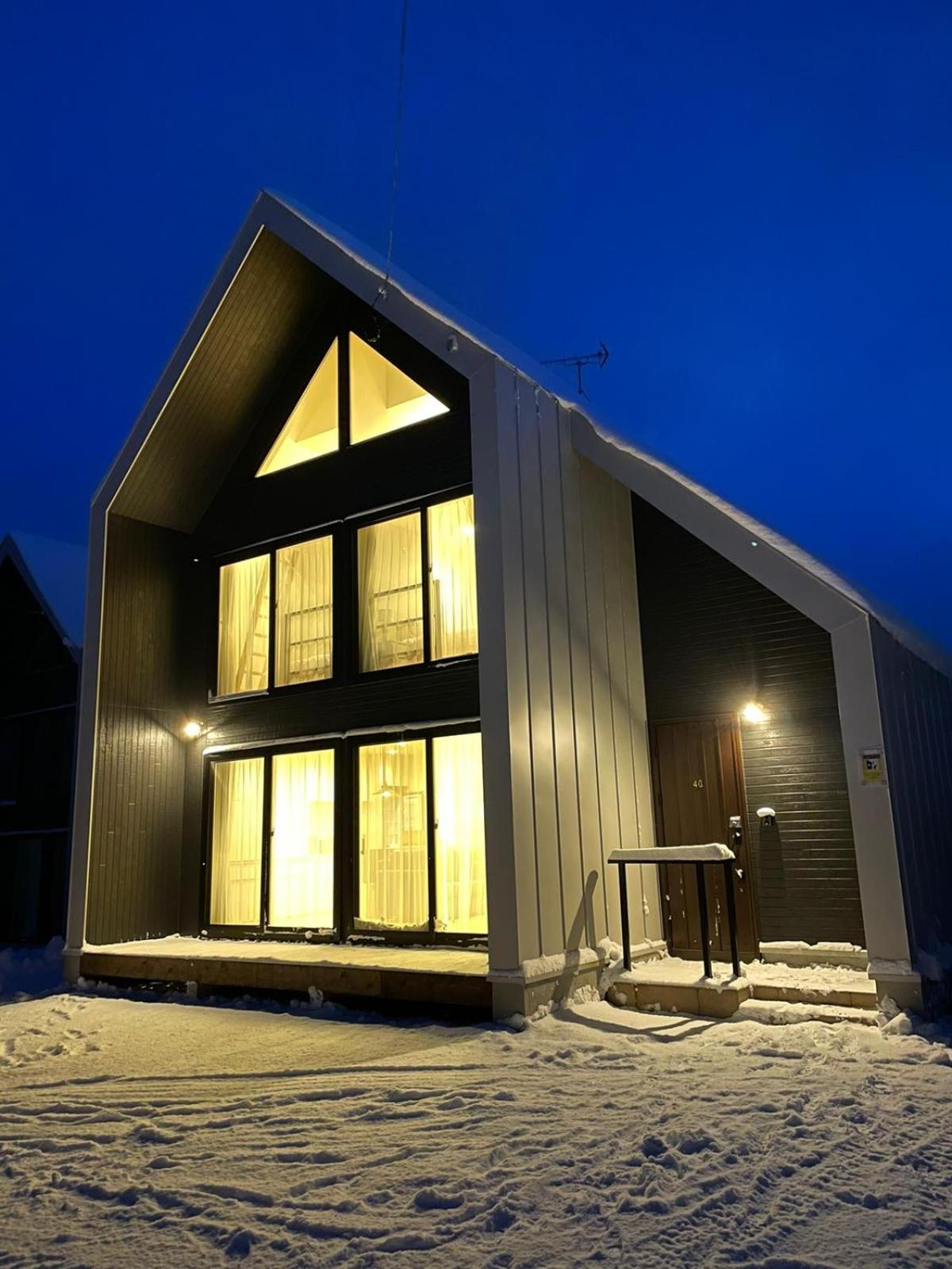Niseko STREAM Villas view 3