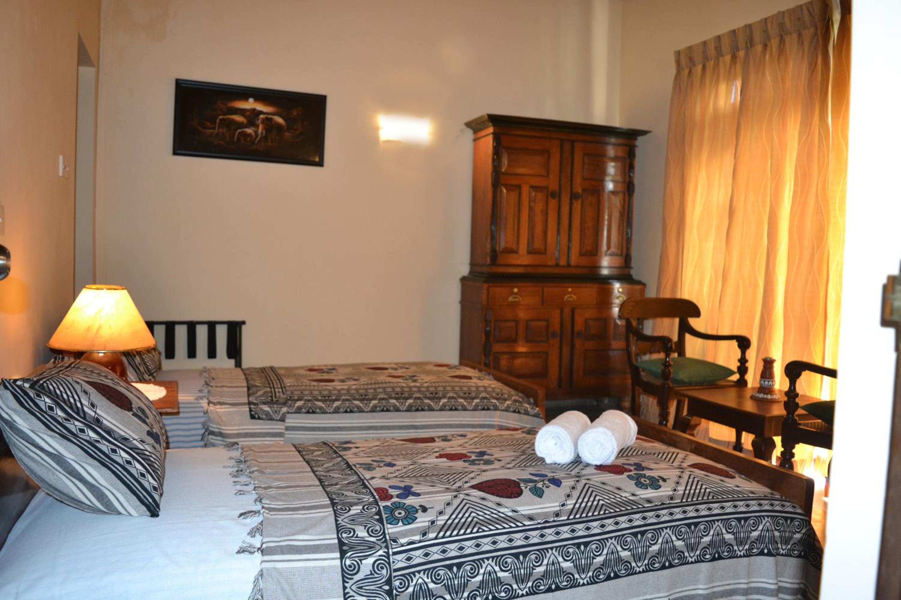 Kandy VILLA view 3