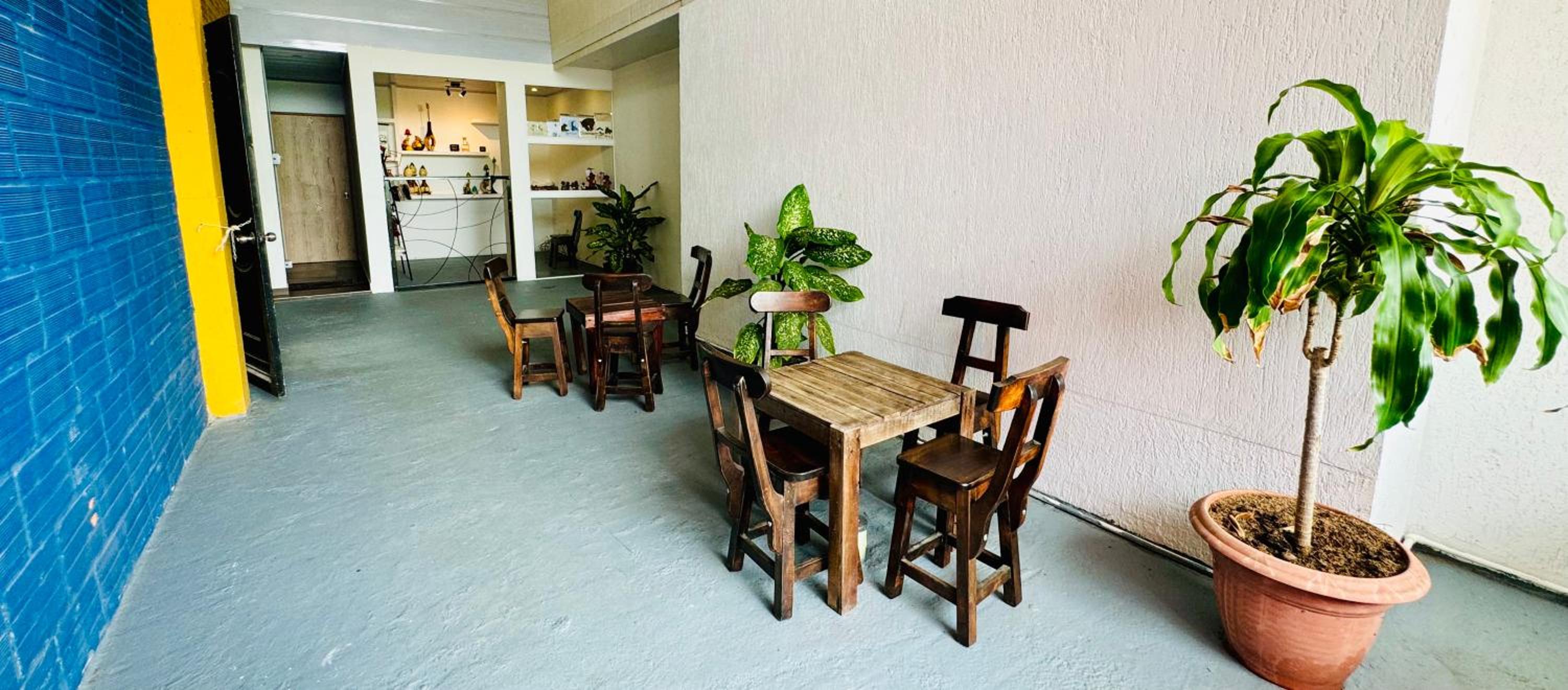 Hostal Bon Hábitat