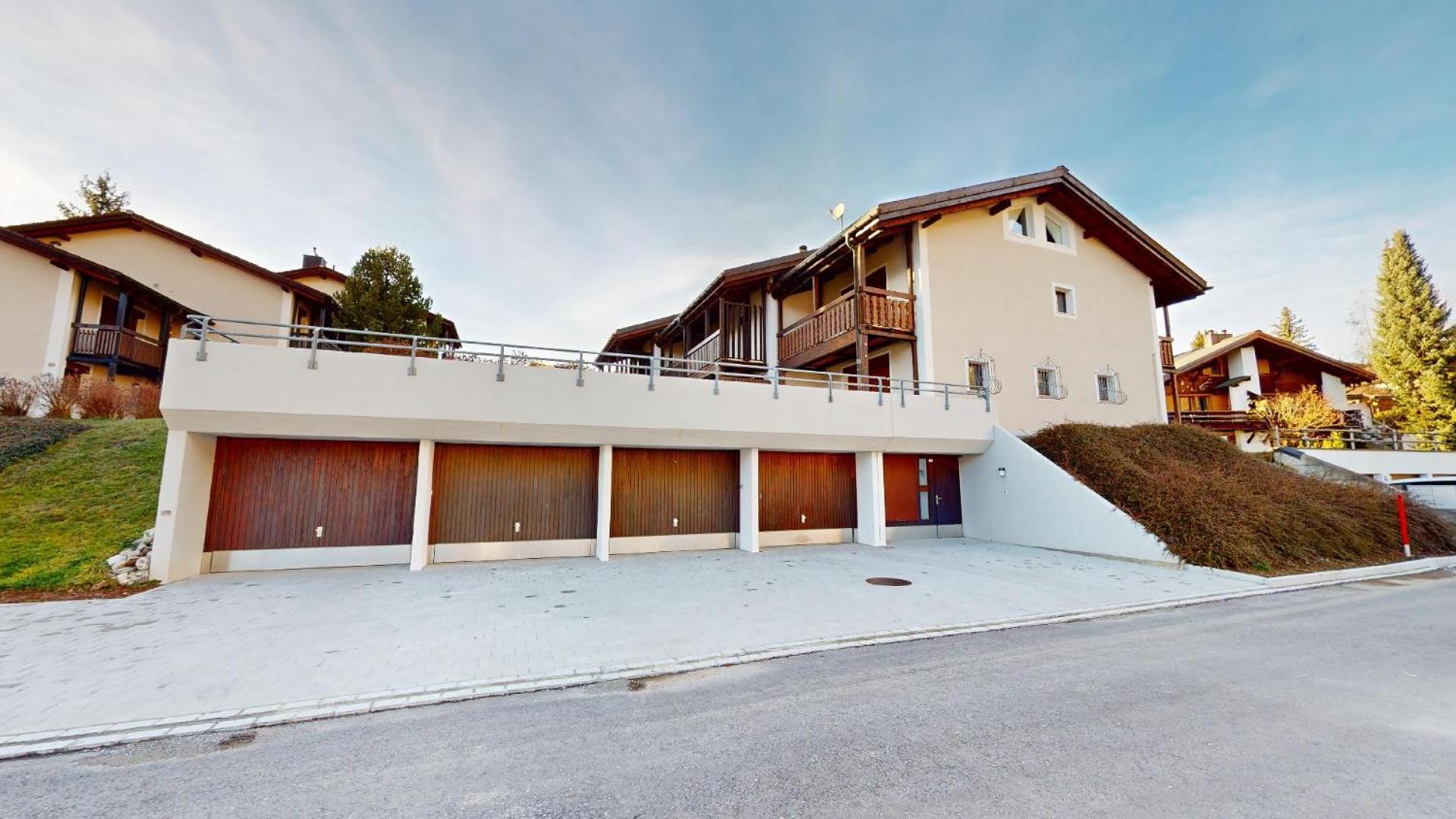 Chalet-style maisonette with mountain view