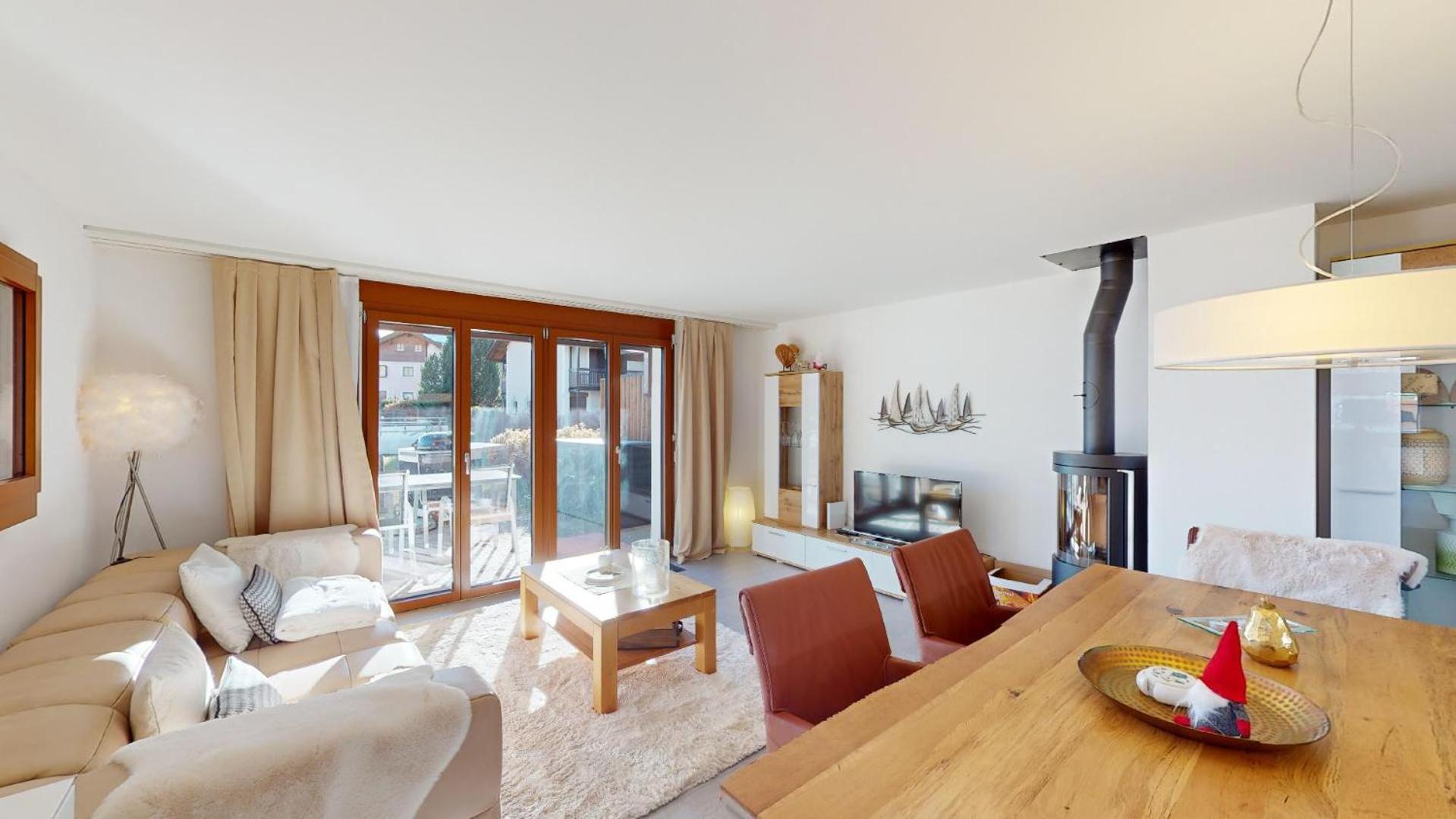 Chalet-style maisonette with mountain view