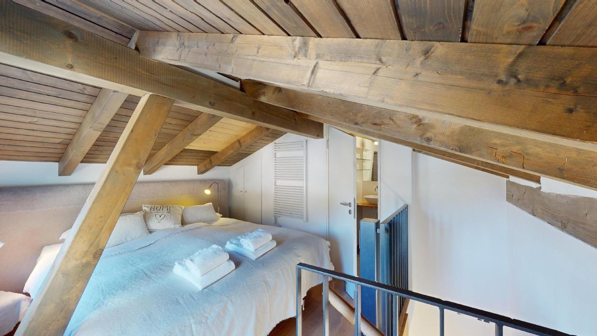 Chalet-style maisonette with mountain view
