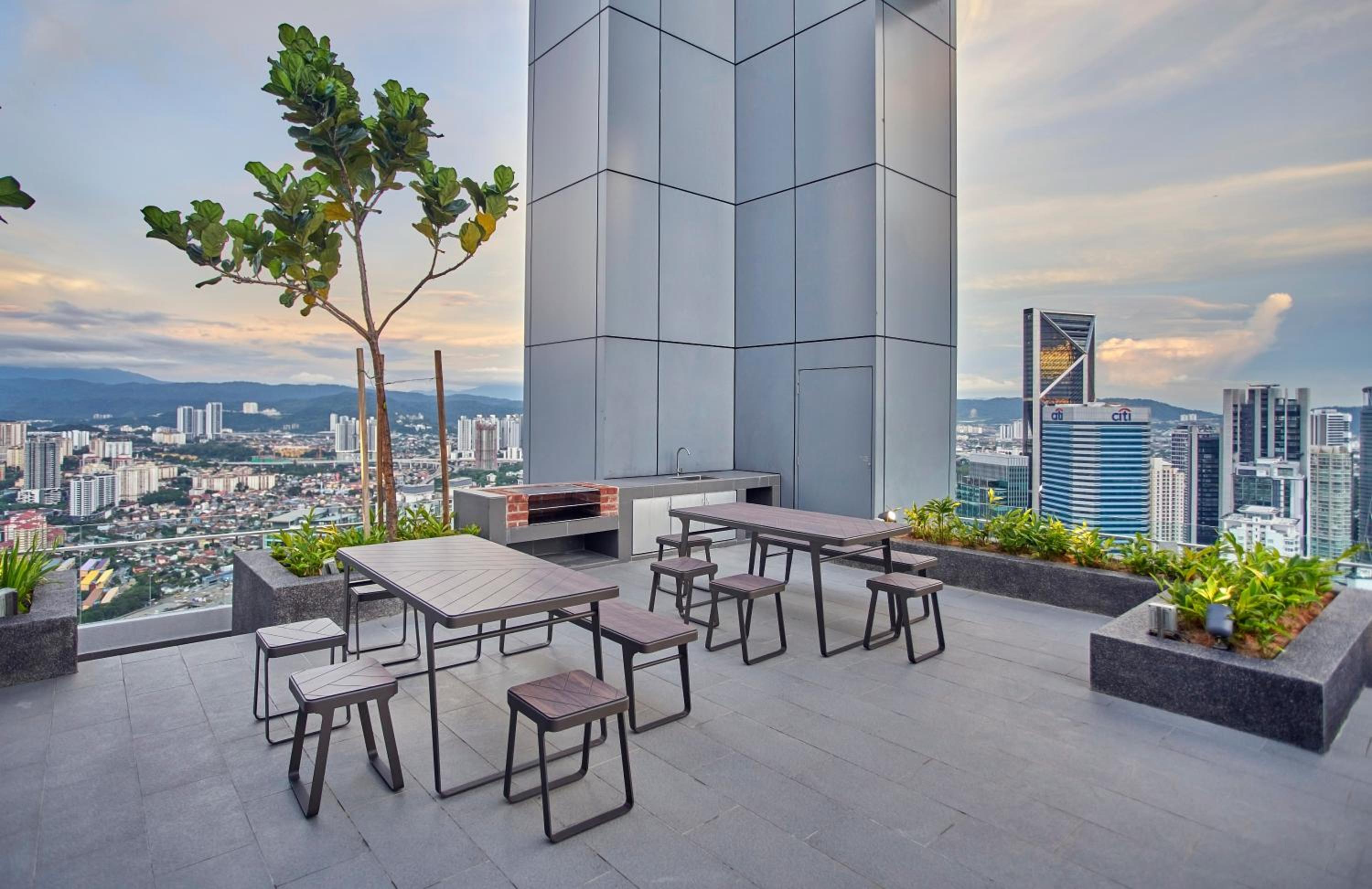 Royce Residence KLCC, Kuala Lumpur City Center, COBNB
