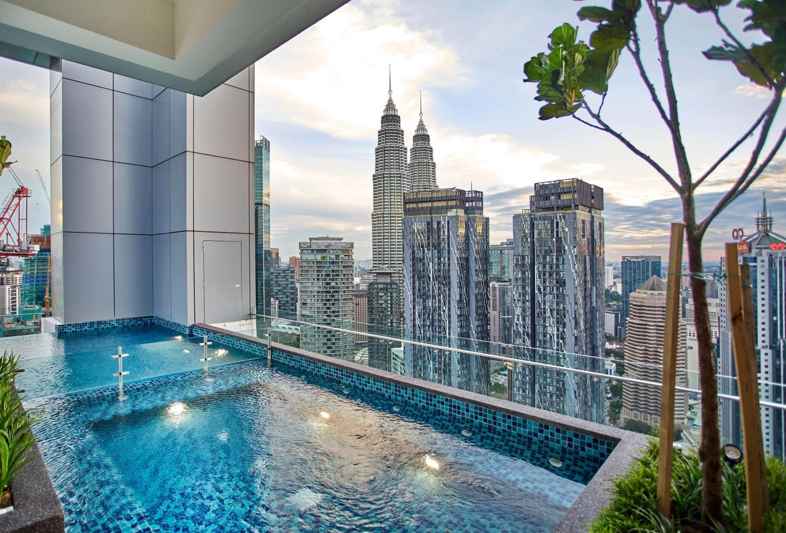 Royce Residence KLCC, Kuala Lumpur City Center, COBNB