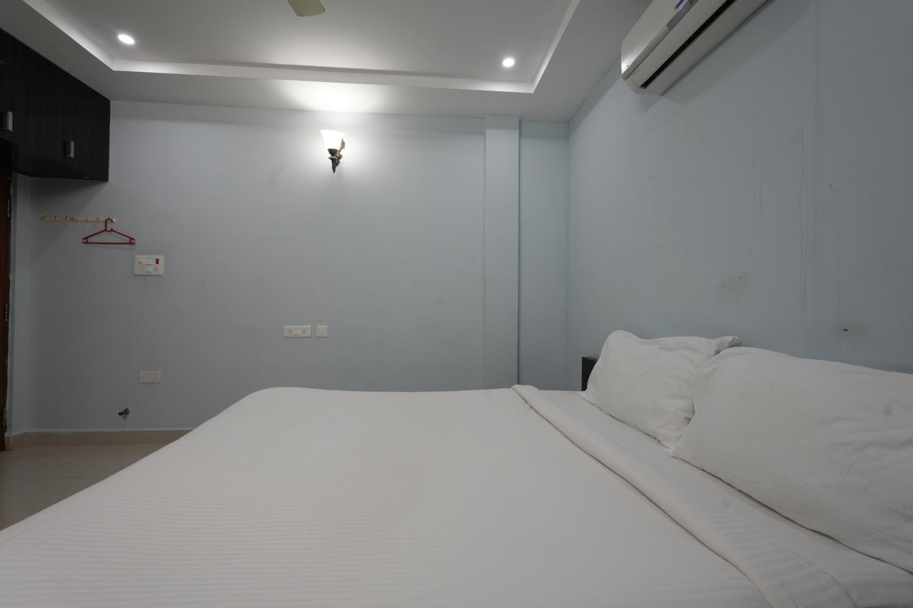 Paradise villas - duplex 5bhk - A Golden Group Of Premium Home Stays - tirupati view 5
